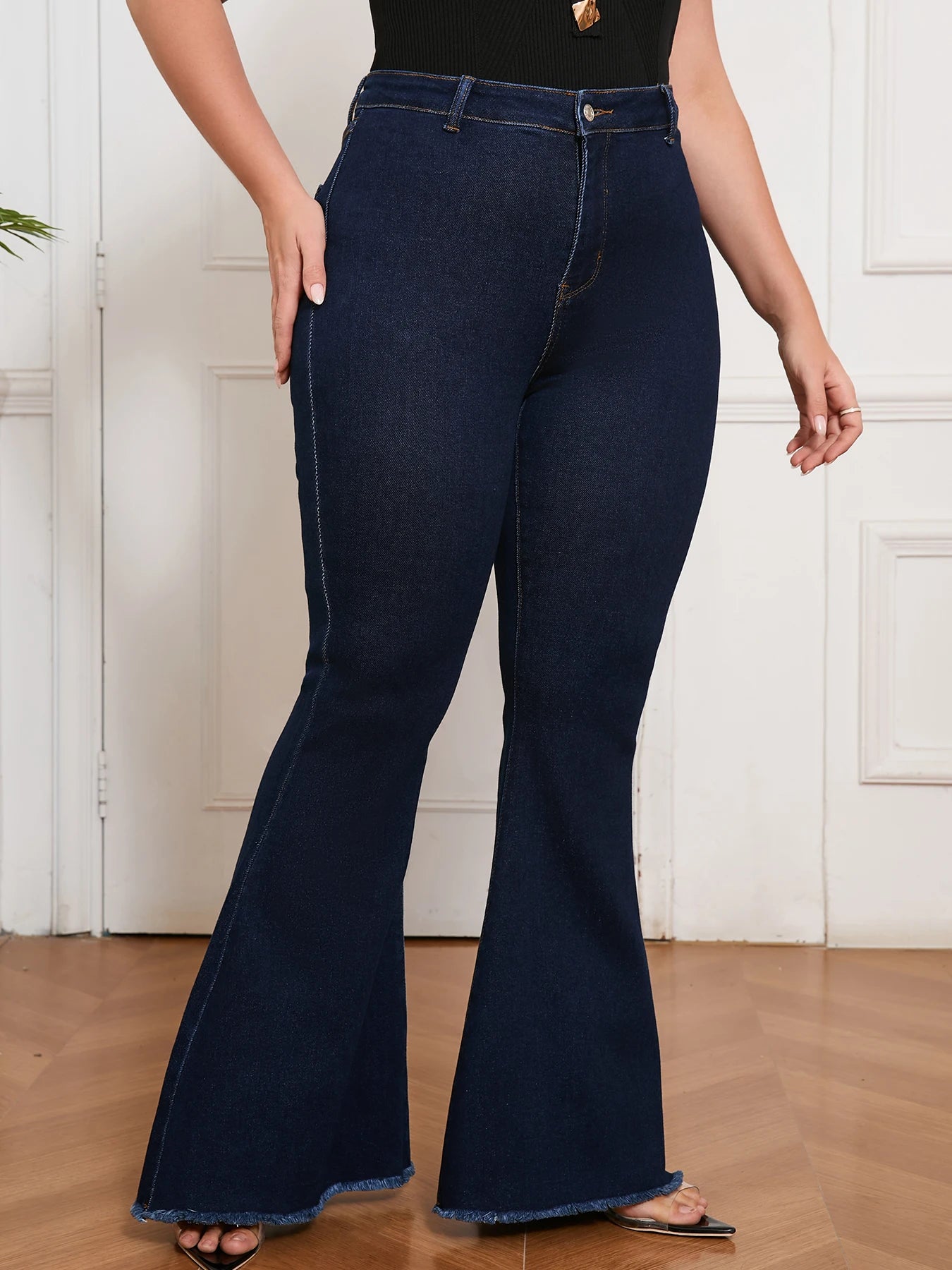 Curvy Fit High Waisted Flared Jeans