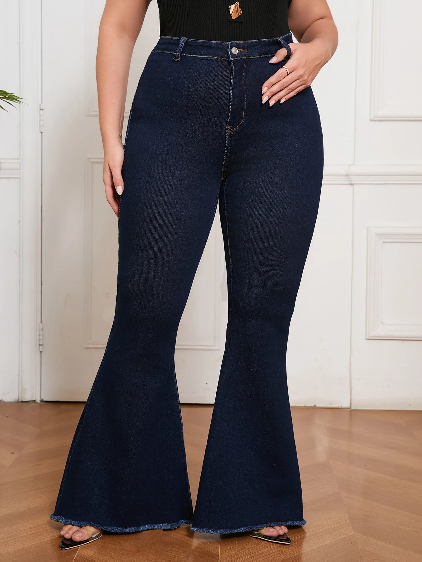 Curvy Fit High Waisted Flared Jeans